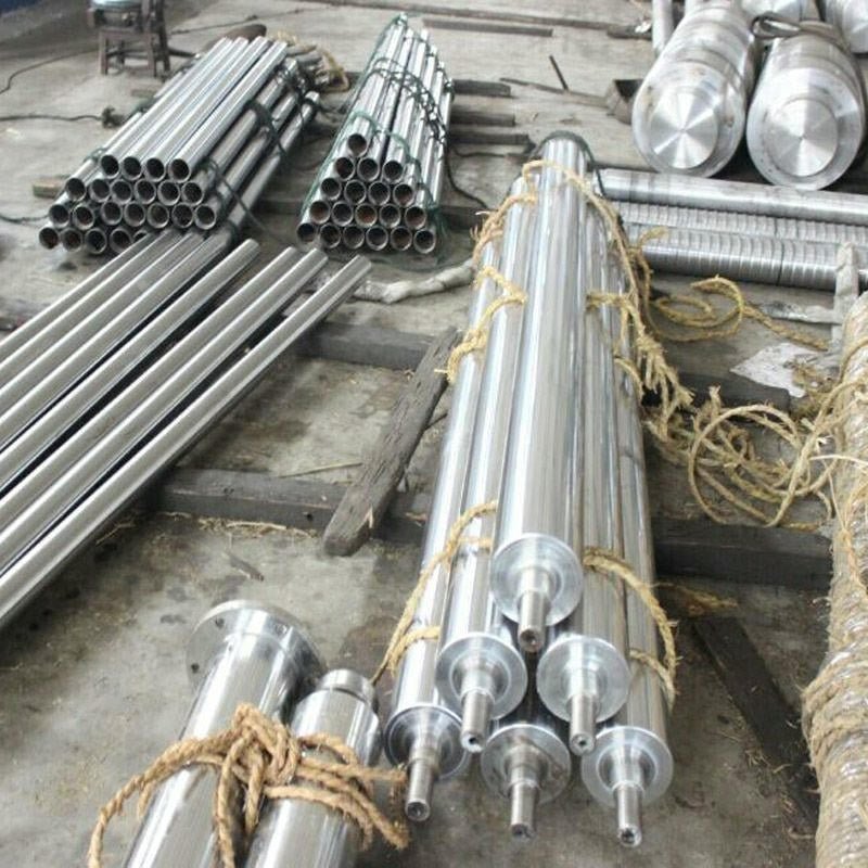 Close-up view of our specialized materials and surface treatments for hydraulic cylinder and piston components that resist wear and corrosion in extreme operating environments.