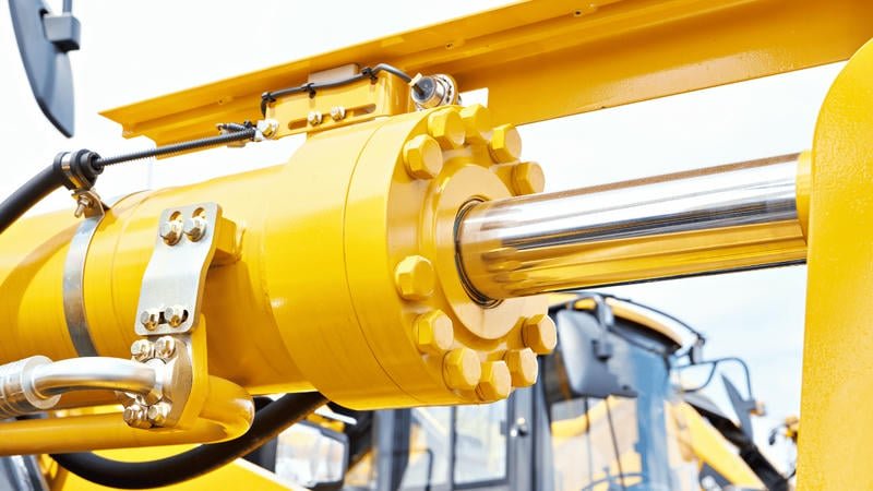 Cooling system components for hydraulic piston cylinder to manage heat.