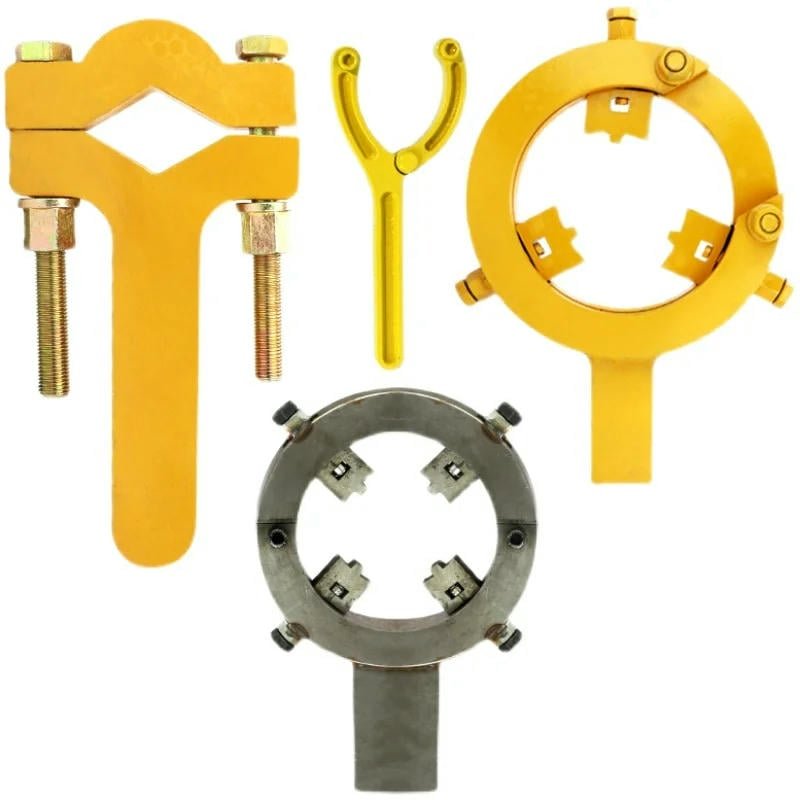 A safety checklist for the proper removal of a hydraulic cylinder piston using a removal tool.